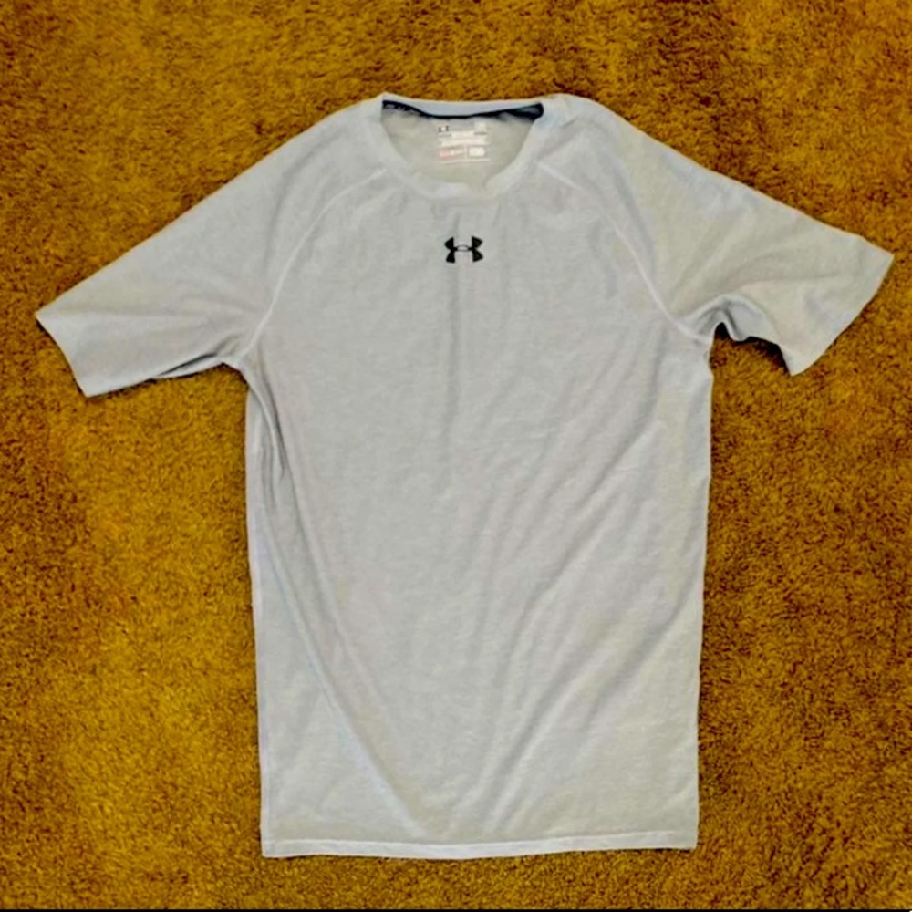 NWOT Under Armour Shirt